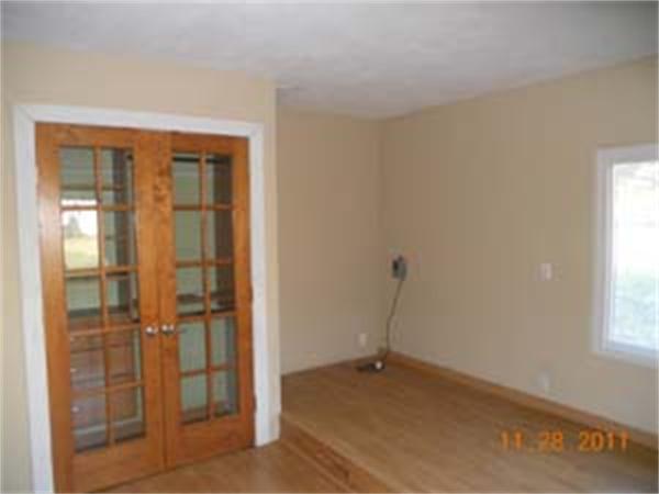 130 Ipswich Road Topsfield, MA 01983 - Photo 8 of 13 Gallery Image 8