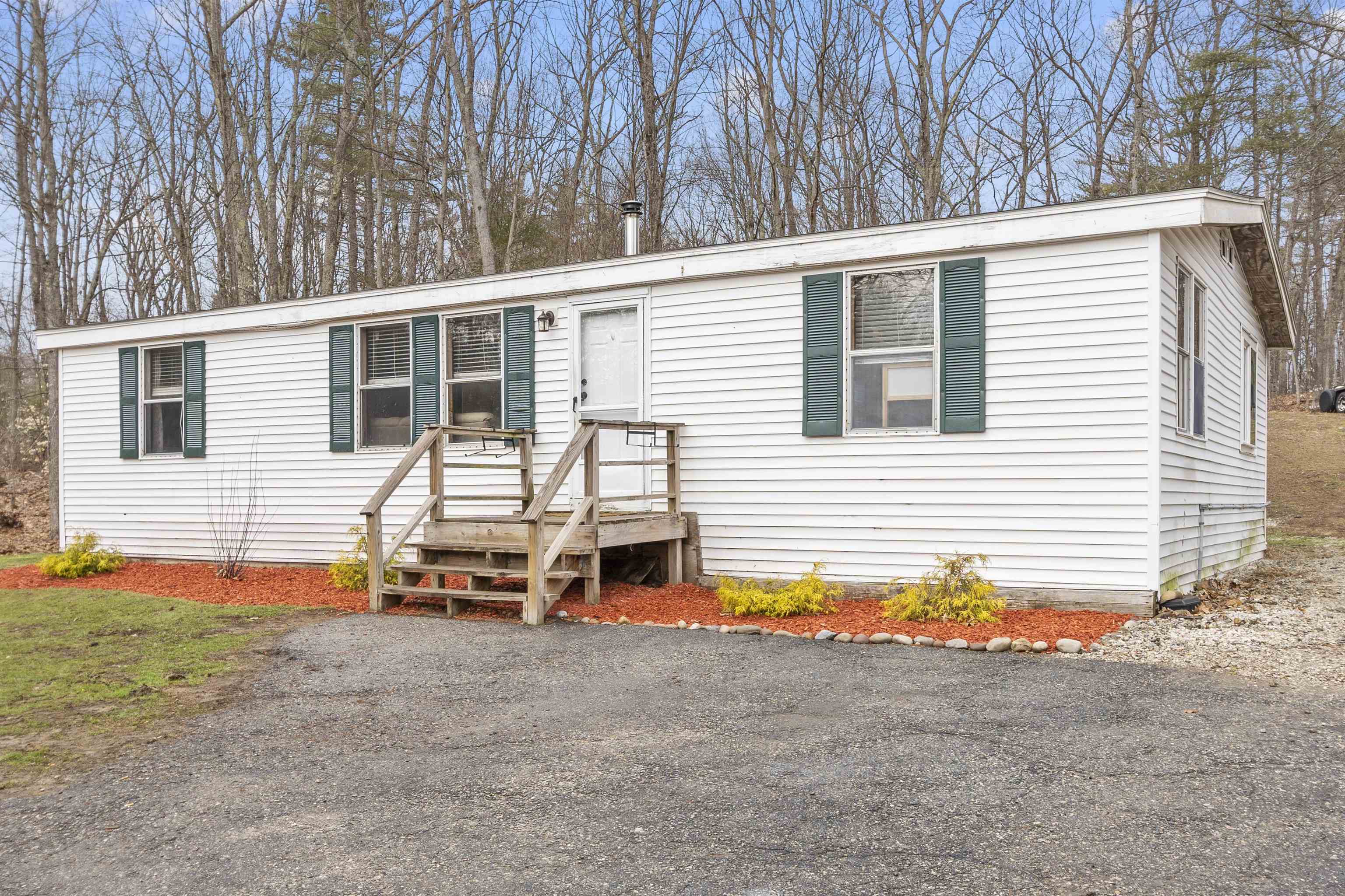 56 Squire Ridge Road Hampstead, NH 03841 - Photo 2 of 26