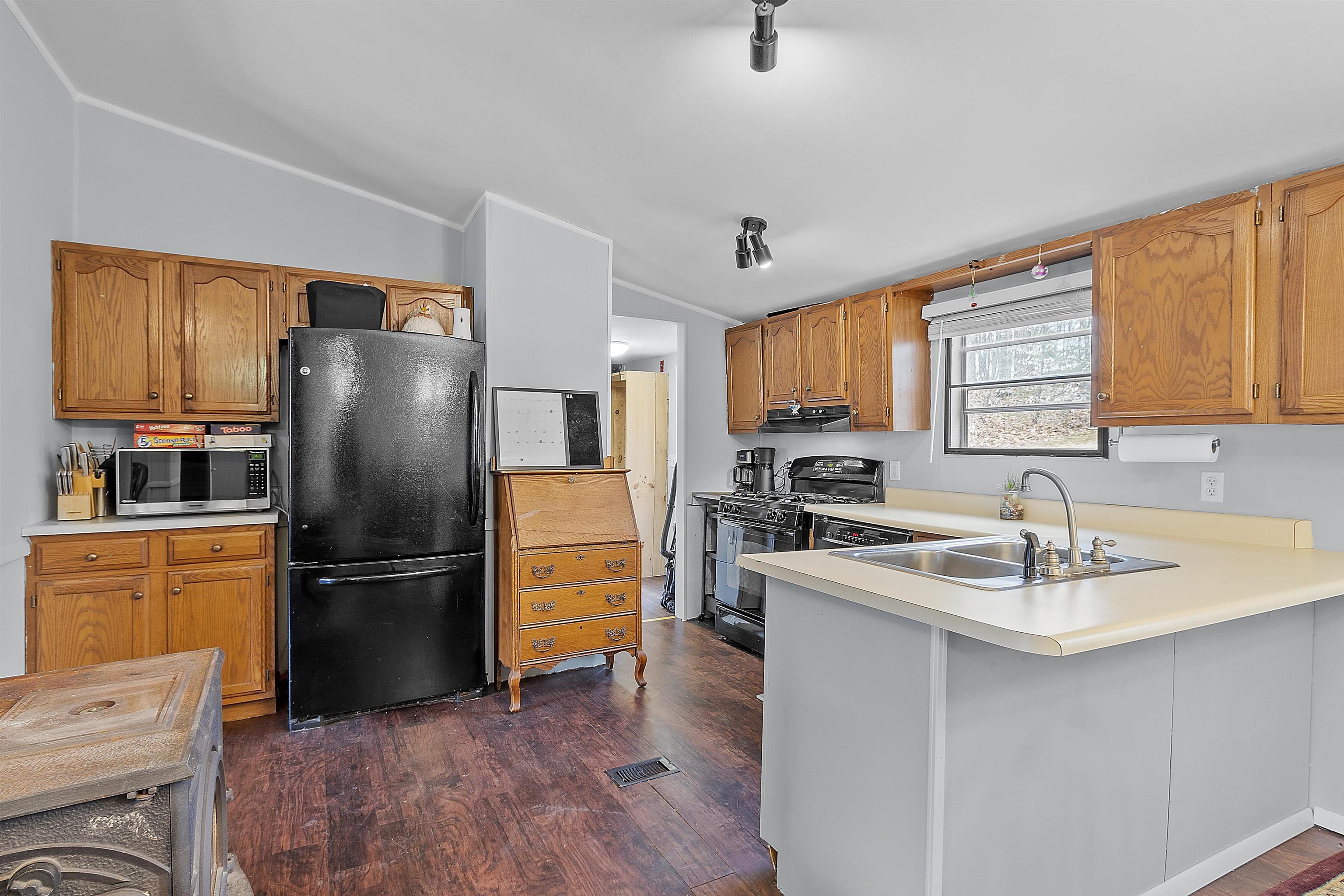 56 Squire Ridge Road Hampstead, NH 03841 - Photo 7 of 26