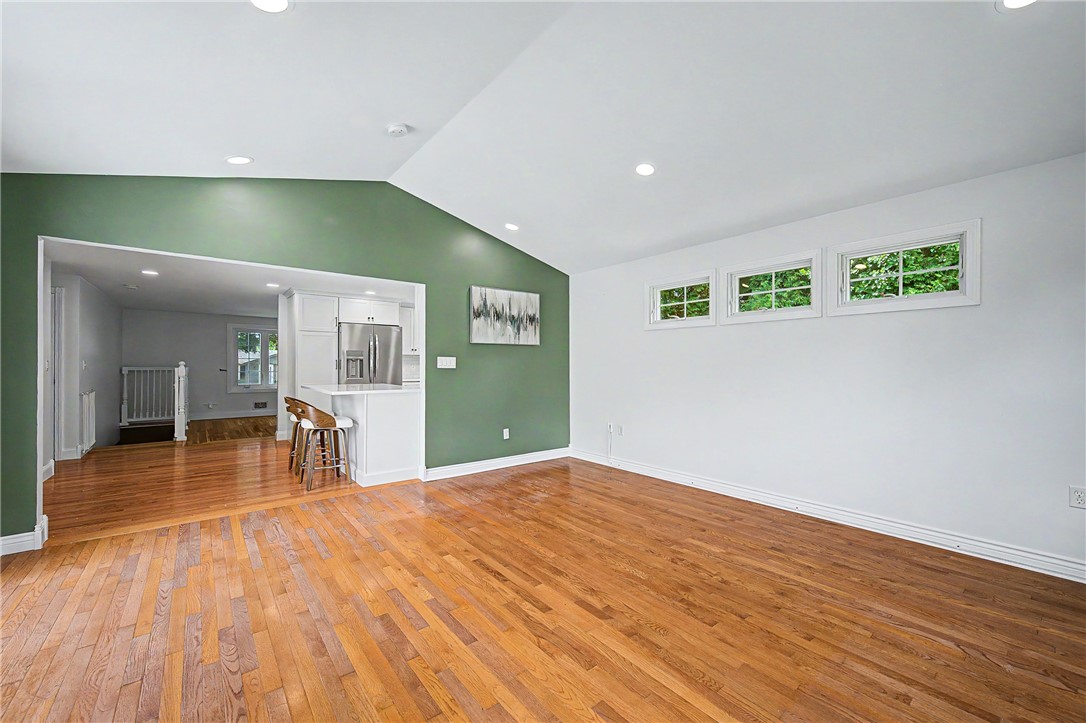 117 Larchmont Road Warwick, RI 02886 - Photo 36 of 44