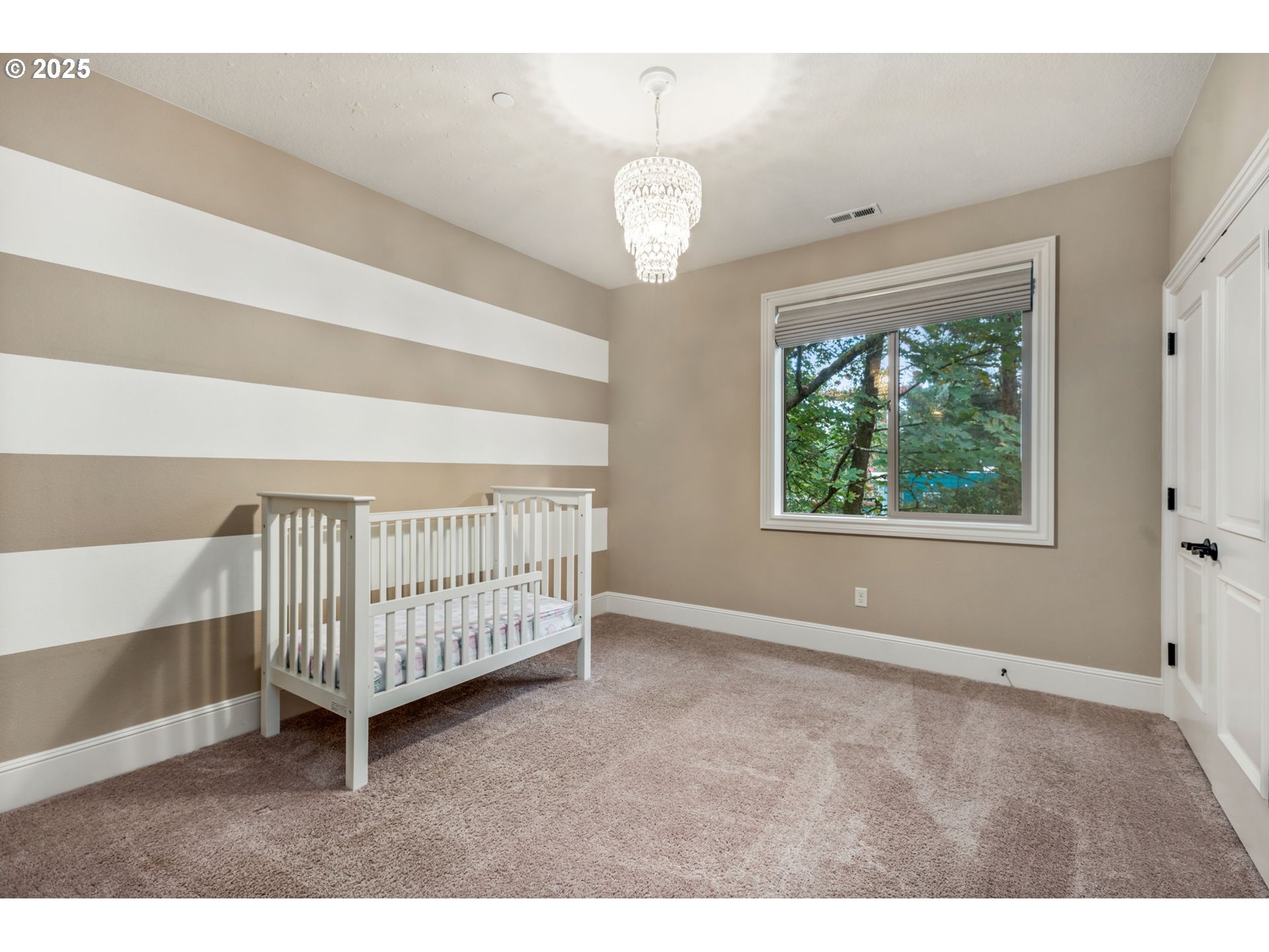 4530 Southwest Council Crest Drive Portland, OR 97239 - Photo 28 of 43 a view of an empty room with a window
