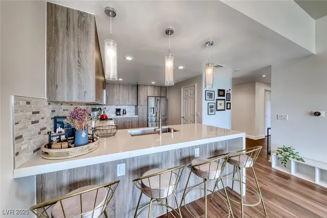 $3,400 | 150 South Las Vegas Boulevard, Unit 1803, Las Vegas, NV 89101