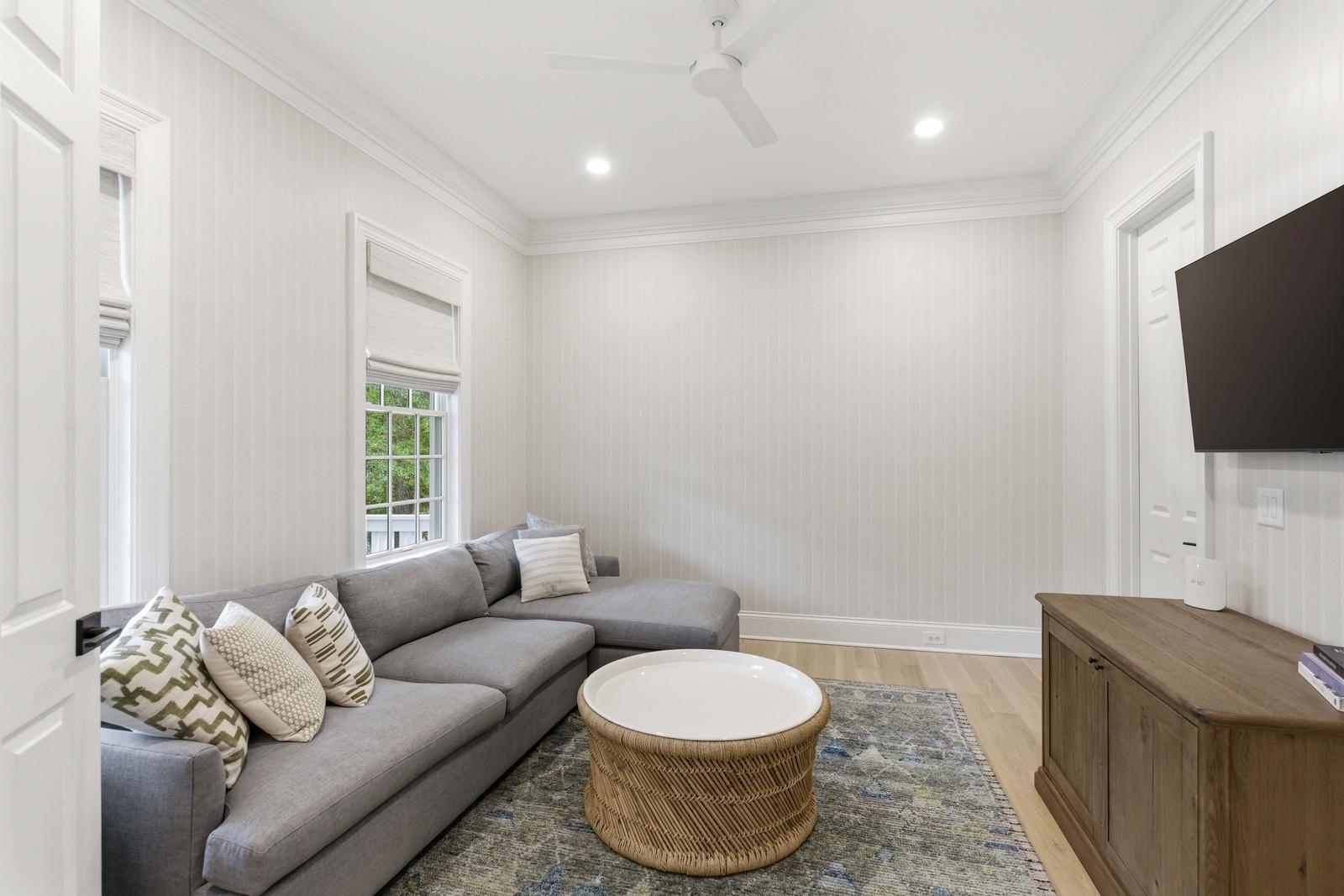 217 King George Street Charleston, SC 29492 - Photo 12 of 80 14