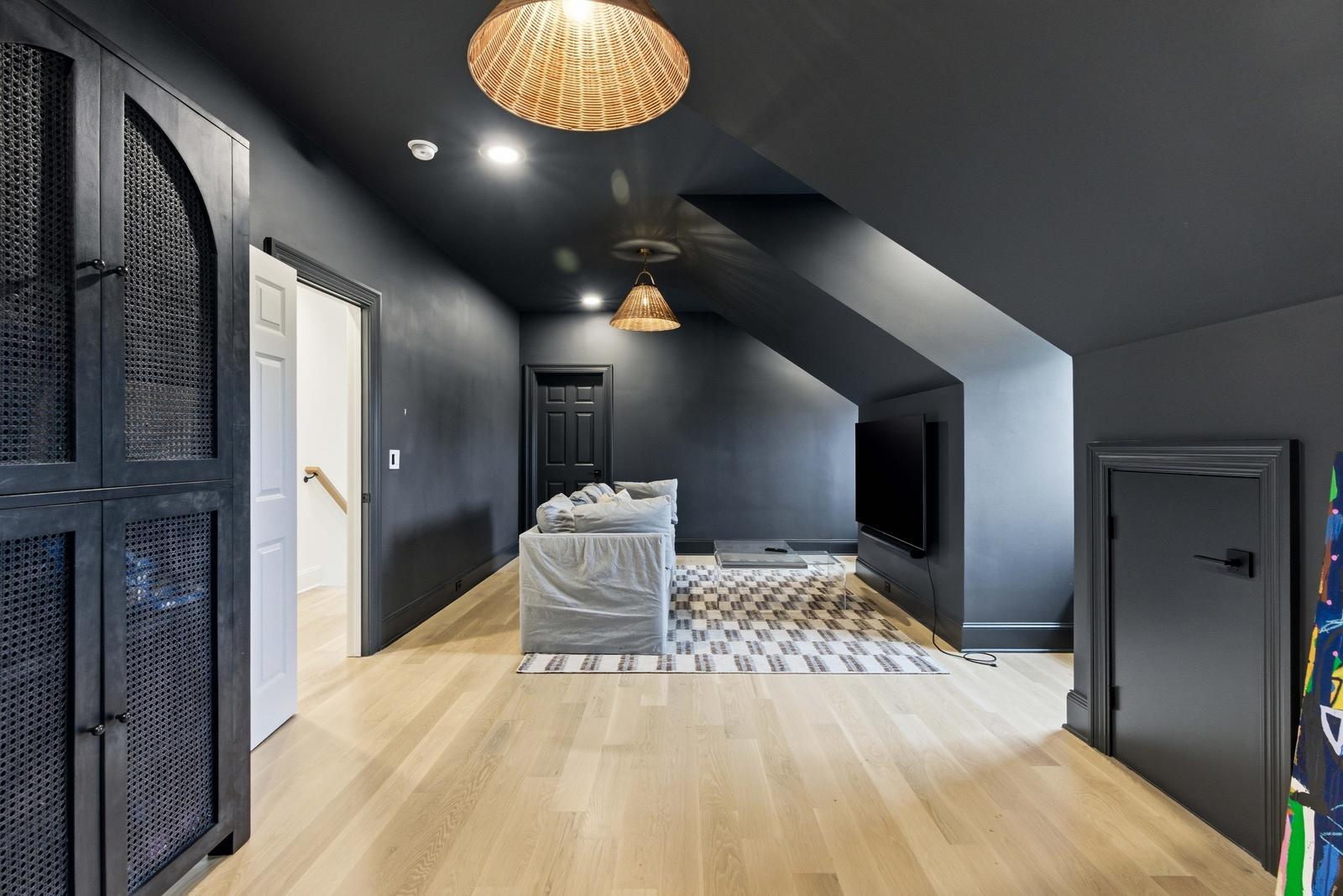 217 King George Street Charleston, SC 29492 - Photo 65 of 80 68