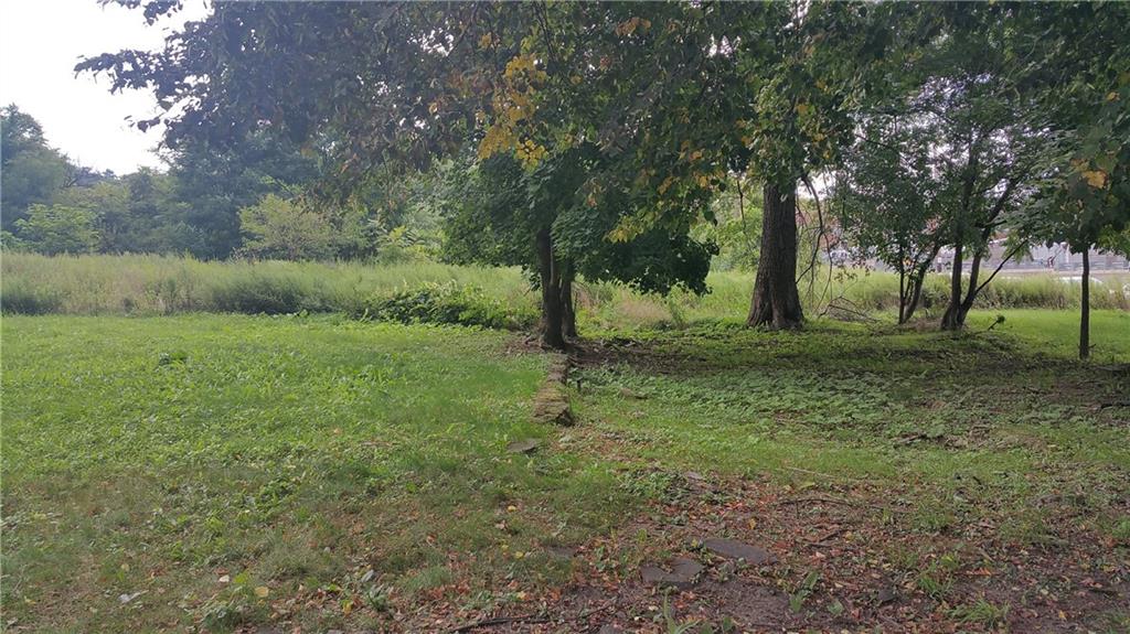 402-406 Rosedale Street Pittsburgh, PA 15221 - Photo 3 of 4 Gallery Image 3