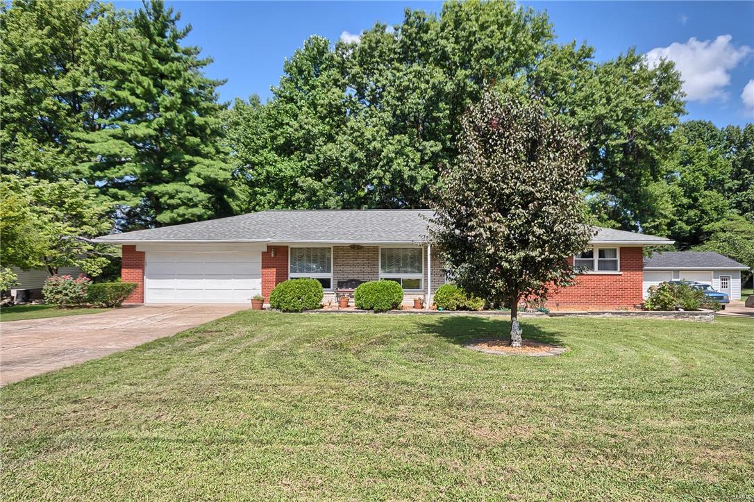 5363 Kerth Road St. Louis, MO 63128 - Photo 1 of 18 Gallery Image 1