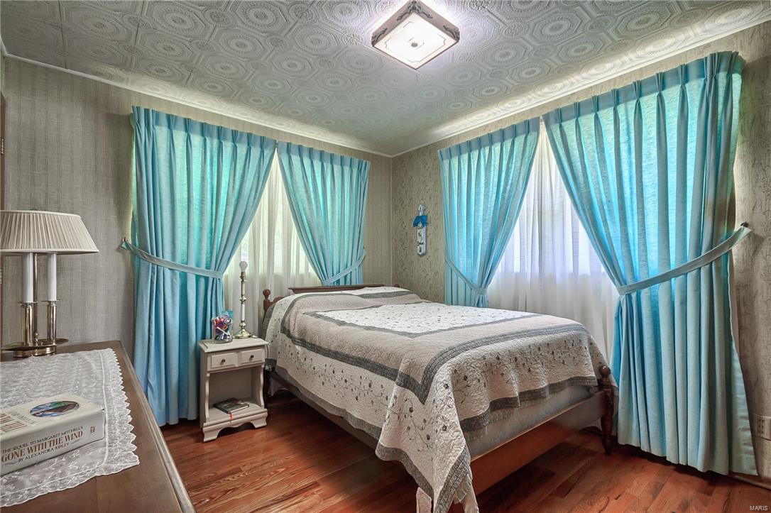 5363 Kerth Road St. Louis, MO 63128 - Photo 12 of 18 Gallery Image 12