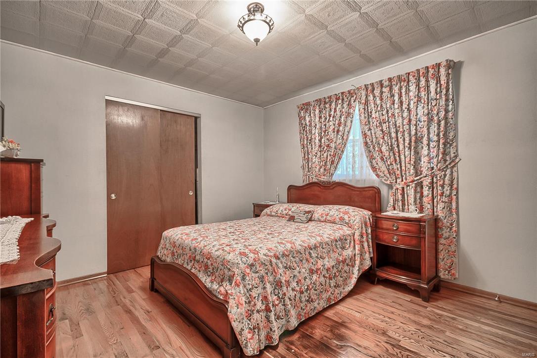 5363 Kerth Road St. Louis, MO 63128 - Photo 14 of 18 Gallery Image 14
