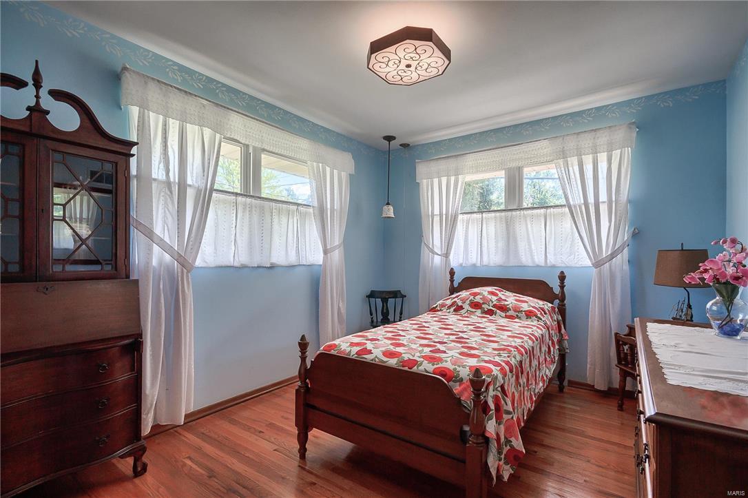5363 Kerth Road St. Louis, MO 63128 - Photo 10 of 18 Gallery Image 10