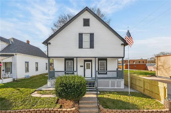 $190,000 | 11209 Chicago Avenue, Sugar Creek, MO 64054