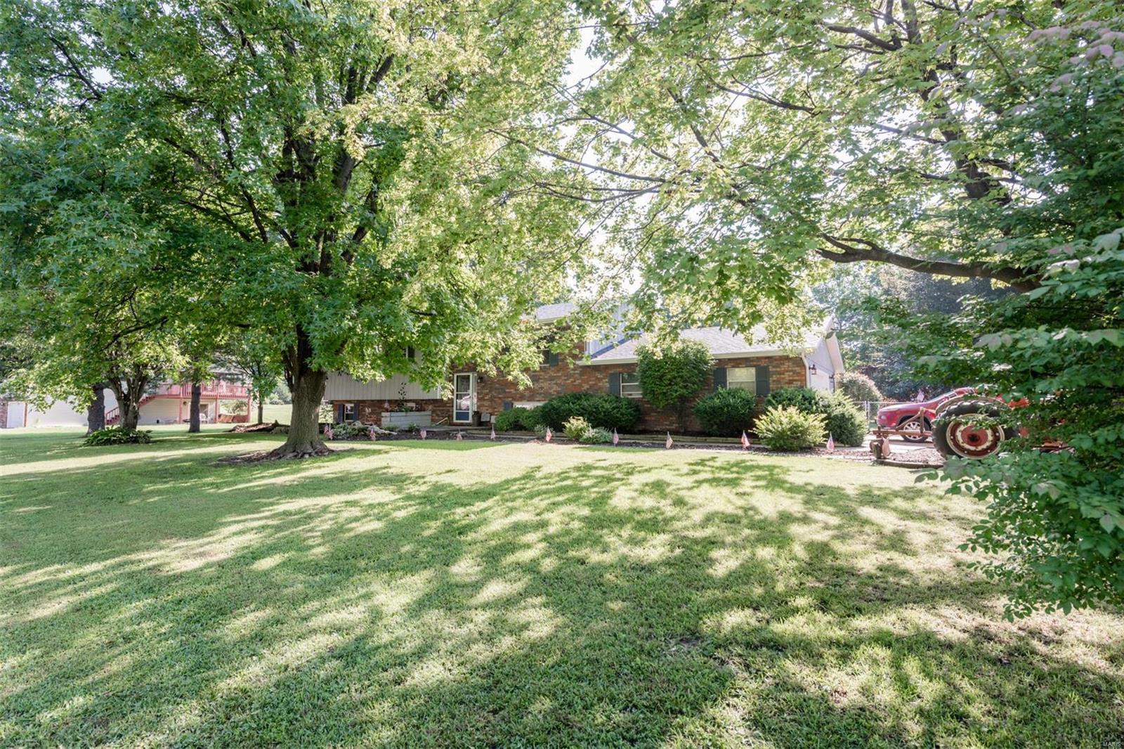 110 Olde Farm Road Troy, IL 62294 - Photo 54 of 81 Gallery Image 54