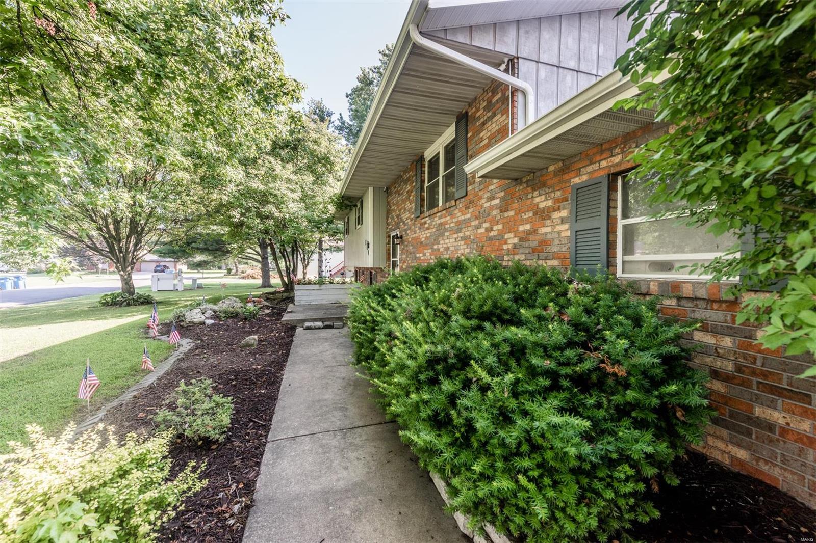 110 Olde Farm Road Troy, IL 62294 - Photo 56 of 81 Gallery Image 56