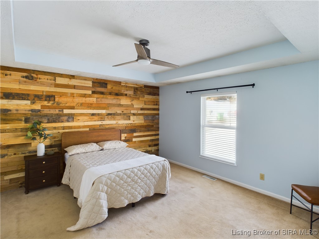 6209 Elanor Court Floyds Knobs, IN 47119 - Photo 10 of 25 Primary Bedroom #1