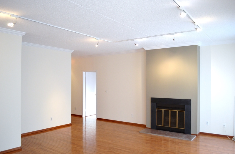 1077 River Road Edgewater, NJ 07020 - Photo 5 of 7