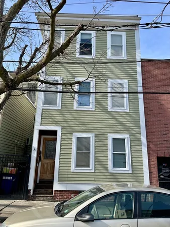 $2,200 | 8 Bremen Street, Unit 1, Boston, MA 02128