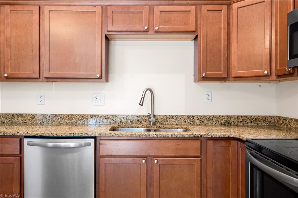 554 Coleridge Road Ramseur, NC 27316 - Photo 7 of 29