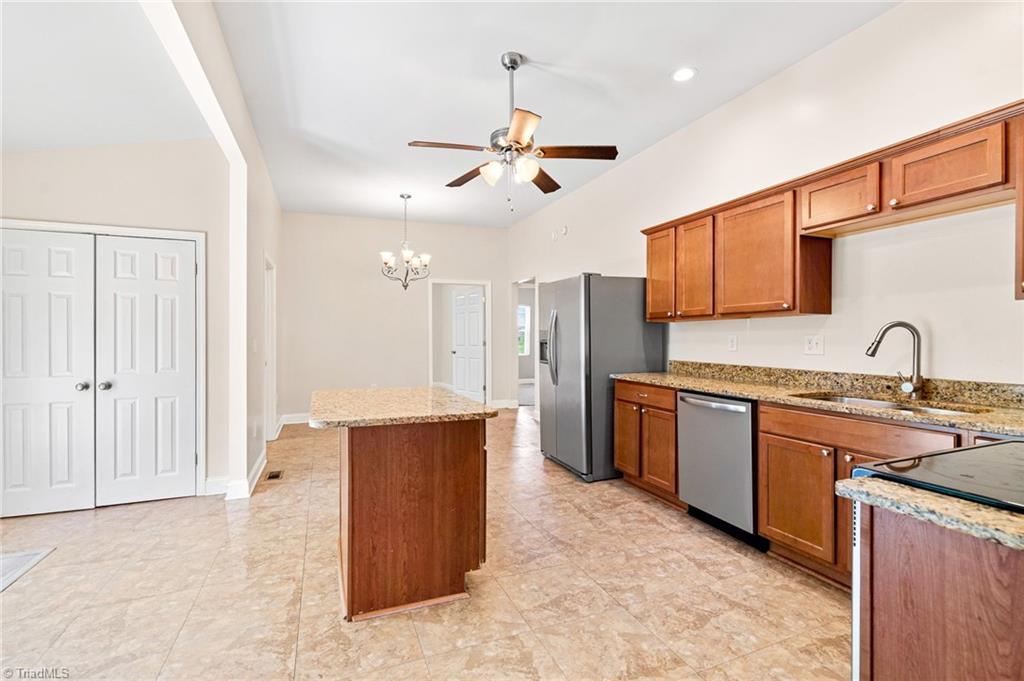 554 Coleridge Road Ramseur, NC 27316 - Photo 8 of 29