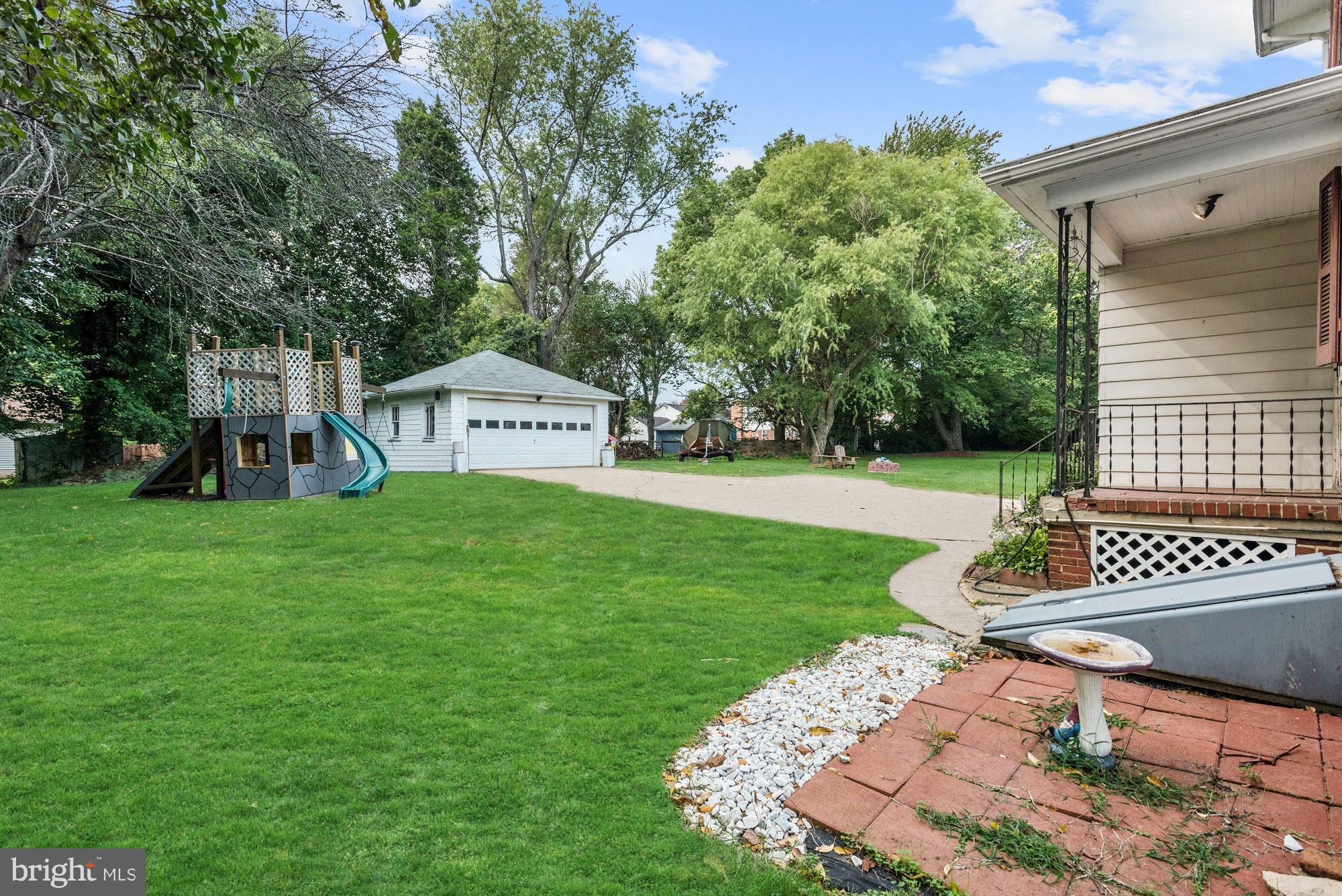 3606 Hilmar Road Baltimore, MD 21244 - Photo 25 of 25 Landscaped Grounds