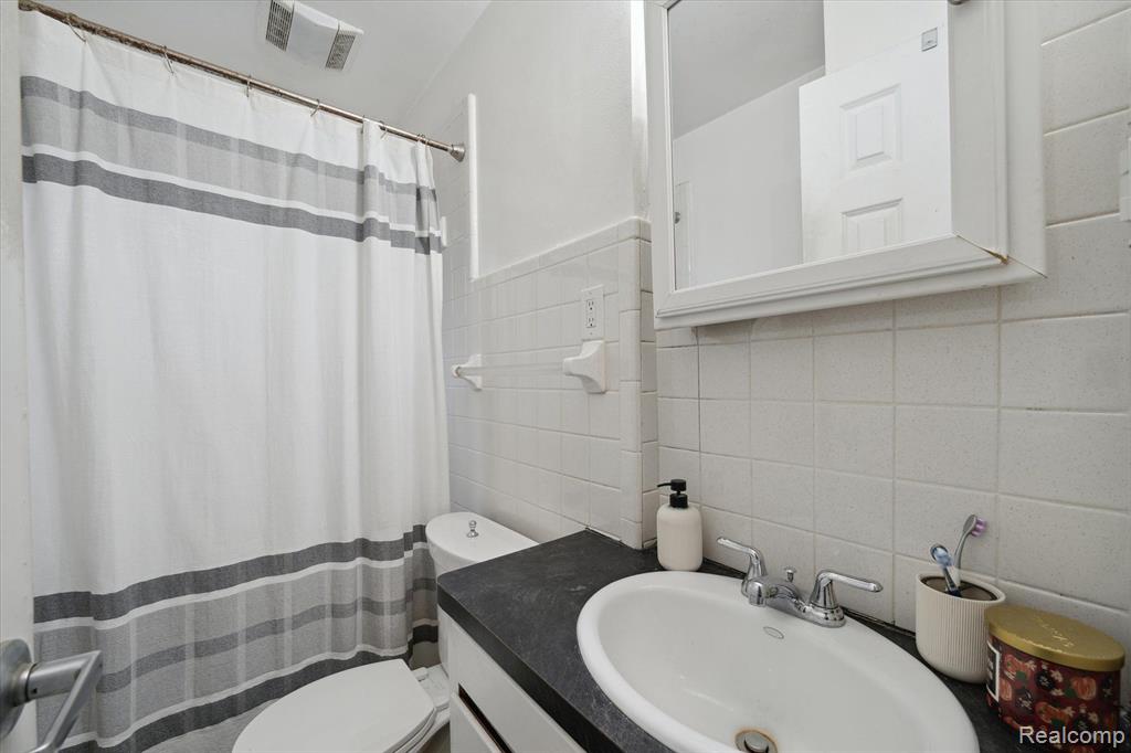 3312 Harvard Road Royal Oak, MI 48073 - Photo 10 of 20