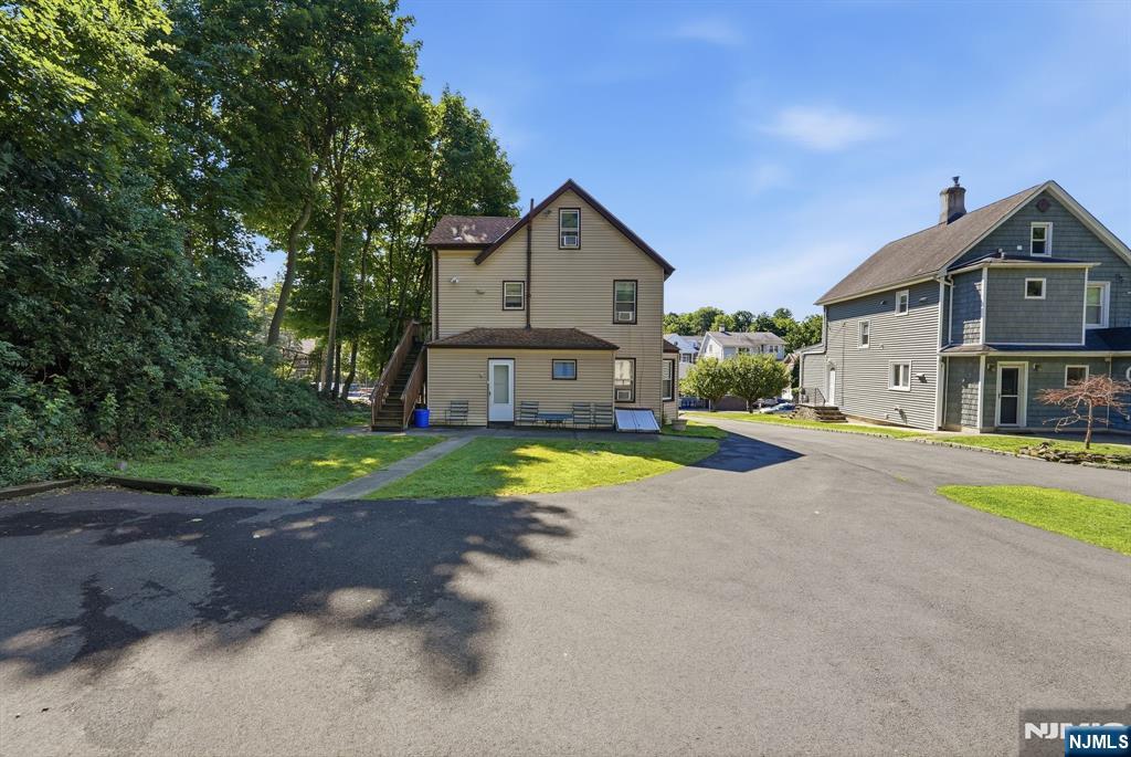 60 Martin Road Verona, NJ 07044 - Photo 32 of 40 Gallery Image 32