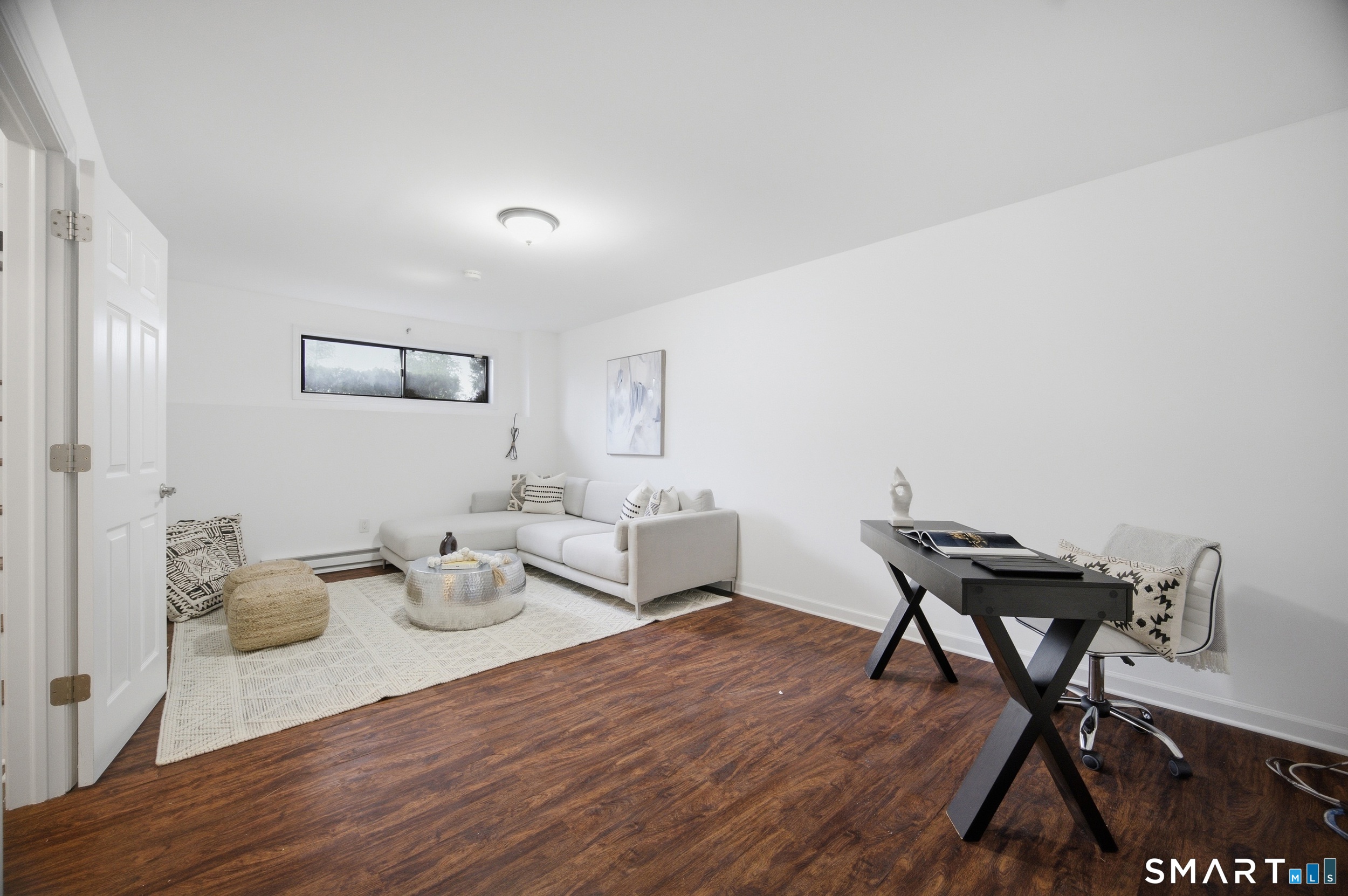 33 Colonial Road, Unit 4 Stamford, CT 06906 - Photo 26 of 36 Gallery Image 26