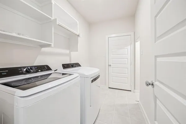 $402,490 | 919 Sleepy Lndg Drive, Lavon, TX 75166