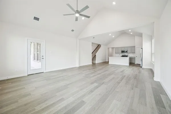 $402,490 | 919 Sleepy Lndg Drive, Lavon, TX 75166