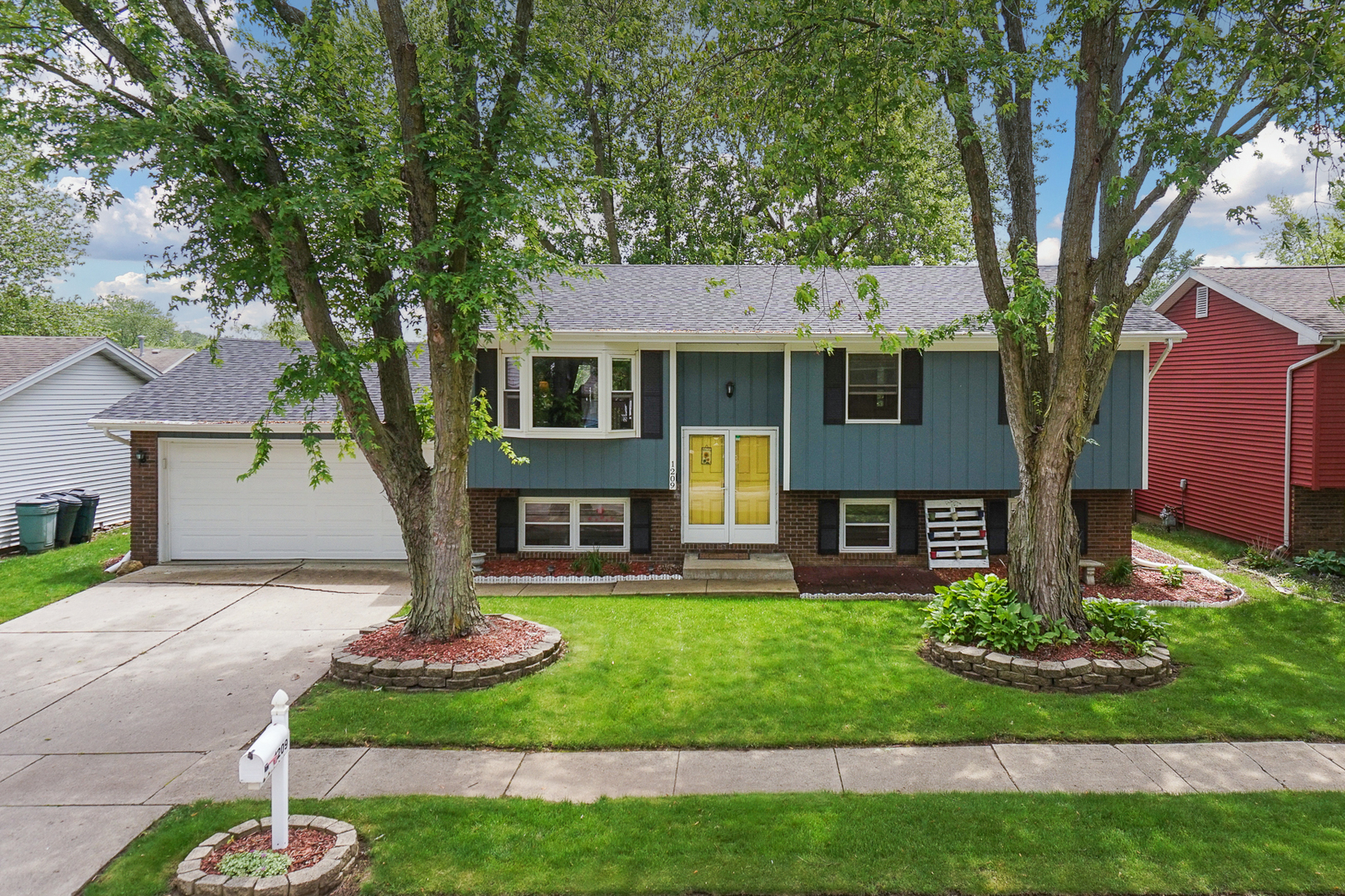 1209 George Drive Normal, IL 61761 - Photo 1 of 36 Gallery Image 1