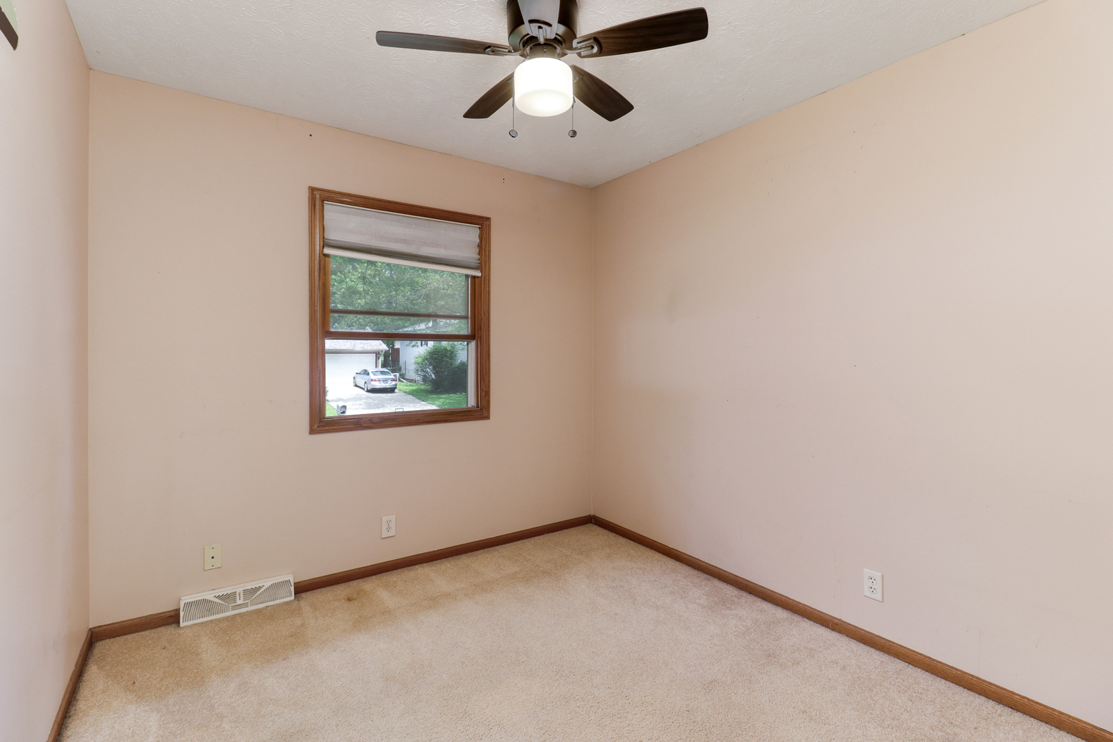 1209 George Drive Normal, IL 61761 - Photo 16 of 36 Gallery Image 16