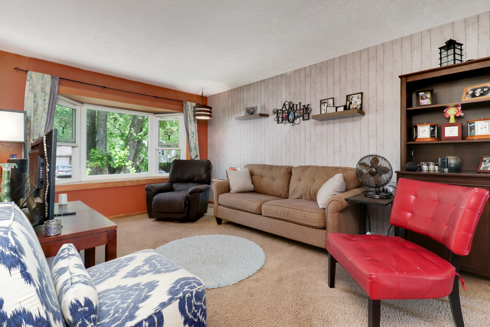 1209 George Drive Normal, IL 61761 - Photo 5 of 36 Gallery Image 5