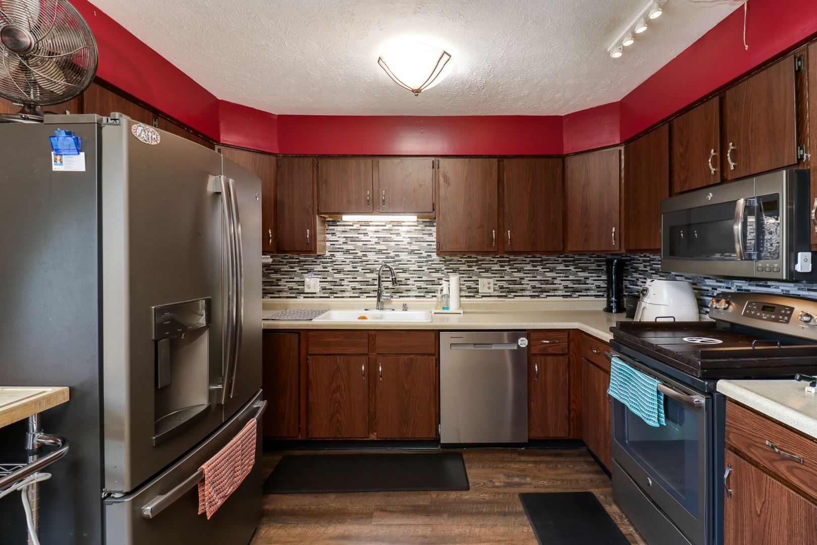 1209 George Drive Normal, IL 61761 - Photo 10 of 36 Gallery Image 10