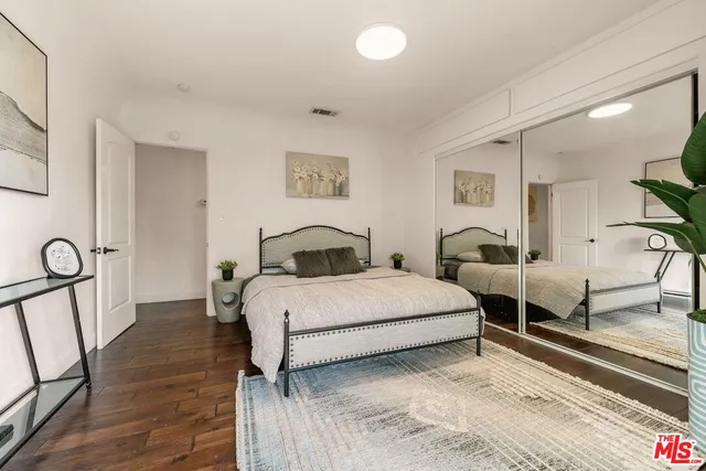 $3,400,000 | 828 South Sunset Canyon Drive, Burbank, CA 91501