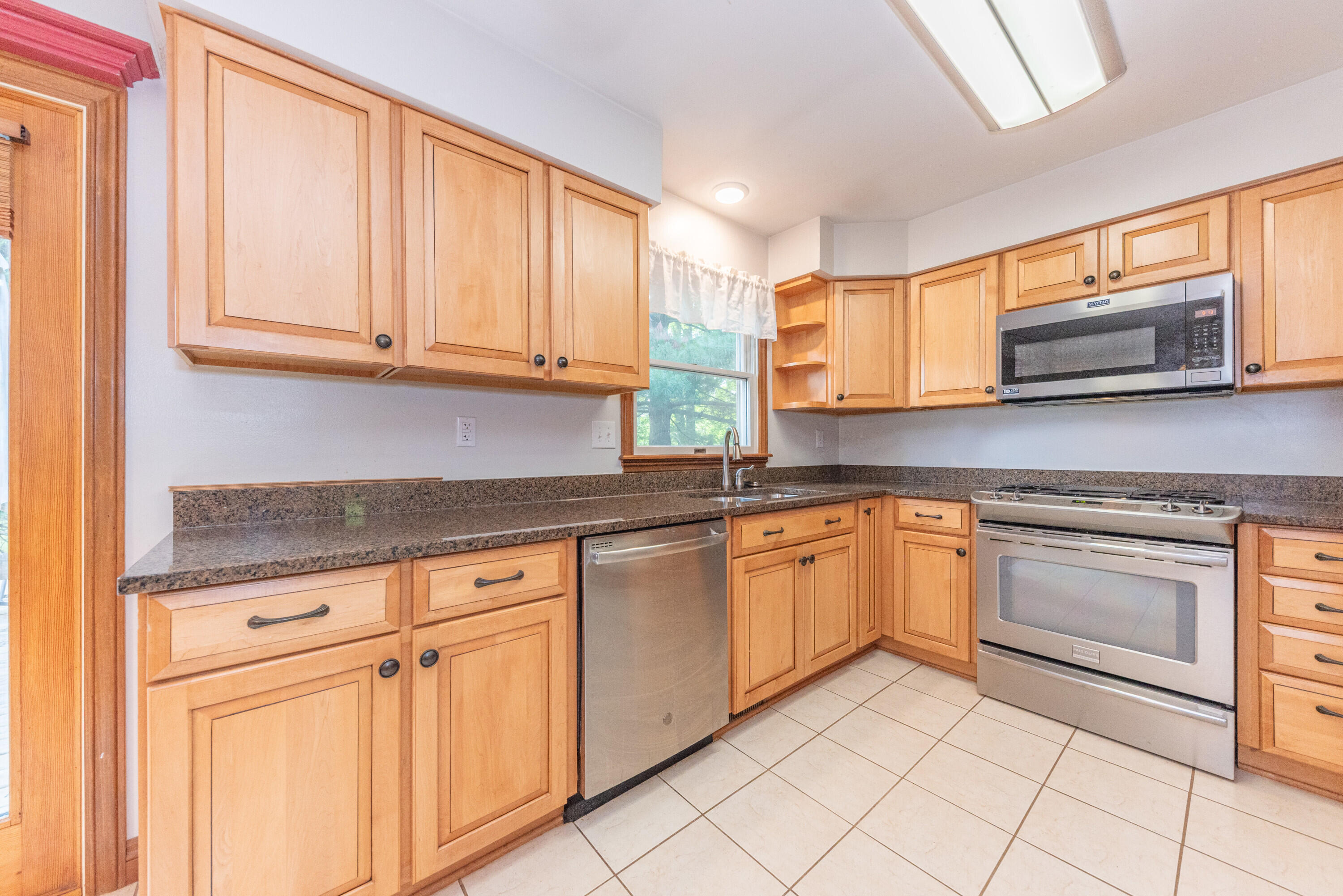 4625 Loveland Road Chelsea, MI 48118 - Photo 16 of 51 028_35