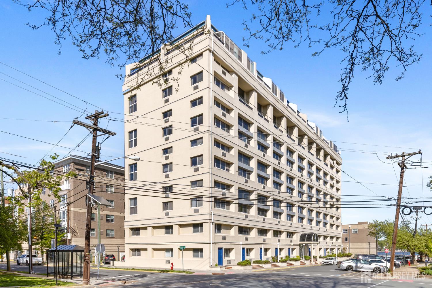 40 Fayette Street, Unit 26 Perth Amboy, NJ 08861 - Photo 18 of 20 front view of a building