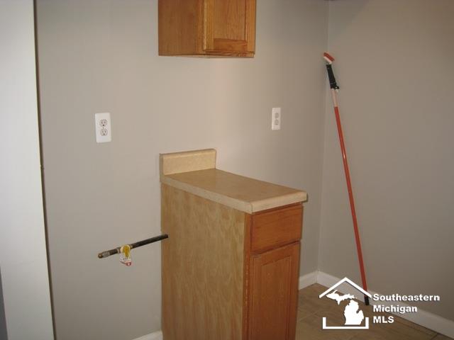 26647 Wick Road Taylor, MI 48180 - Photo 6 of 16