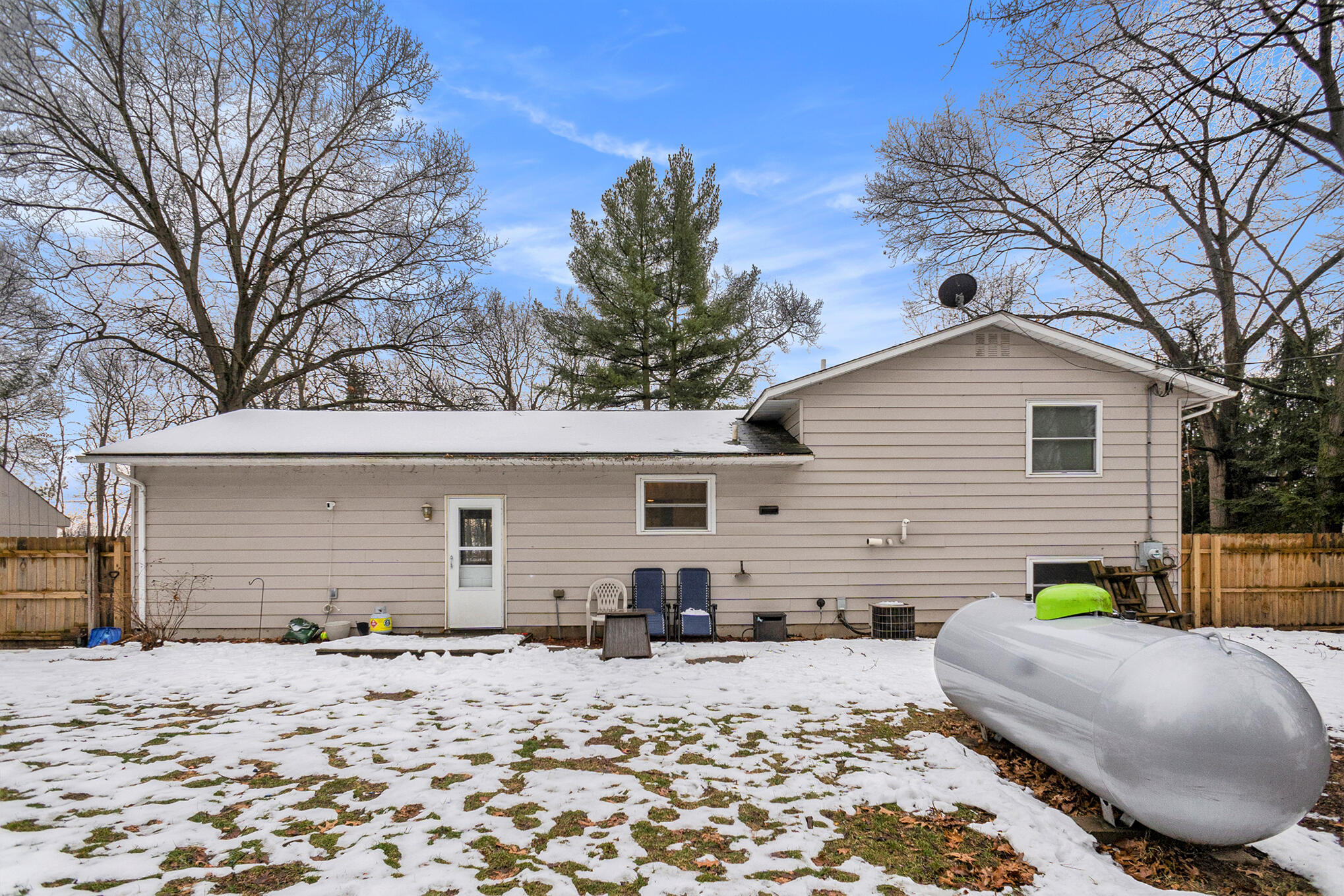 14070 Riverside Drive Constantine, MI 49042 - Photo 23 of 25 DSC04995