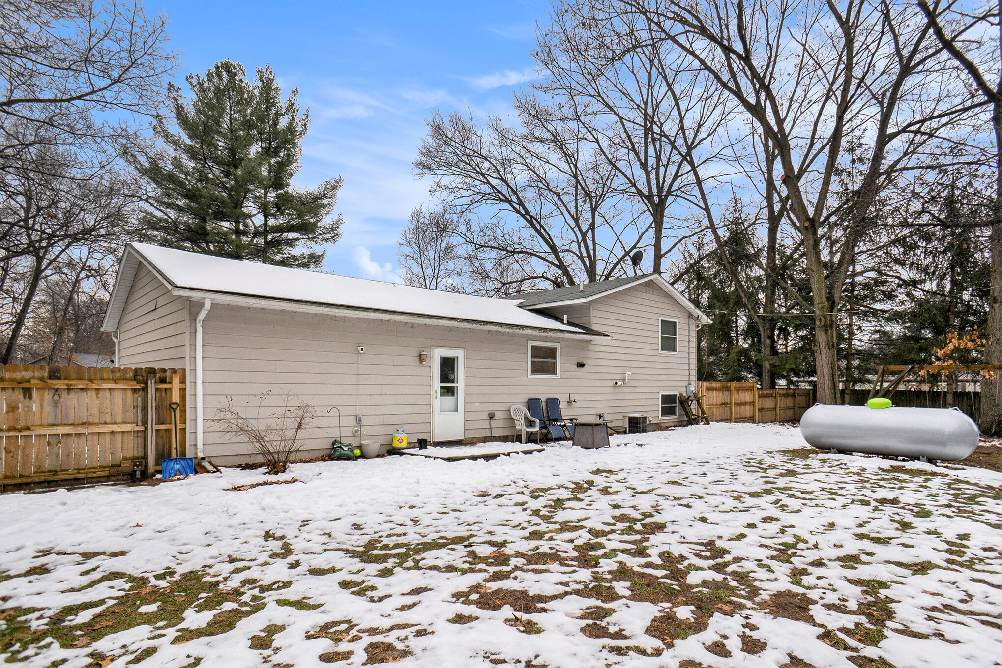 14070 Riverside Drive Constantine, MI 49042 - Photo 3 of 25 DSC04996