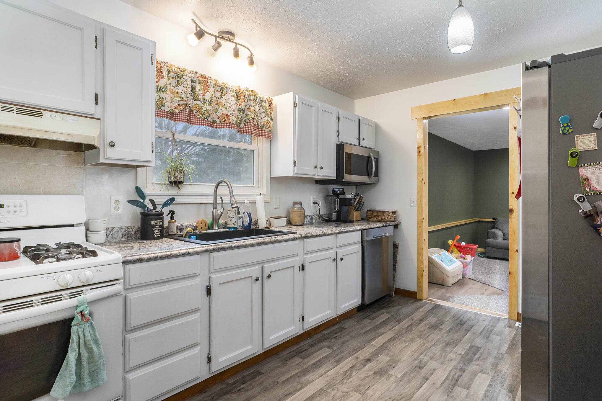 14070 Riverside Drive Constantine, MI 49042 - Photo 10 of 25 DSC04959