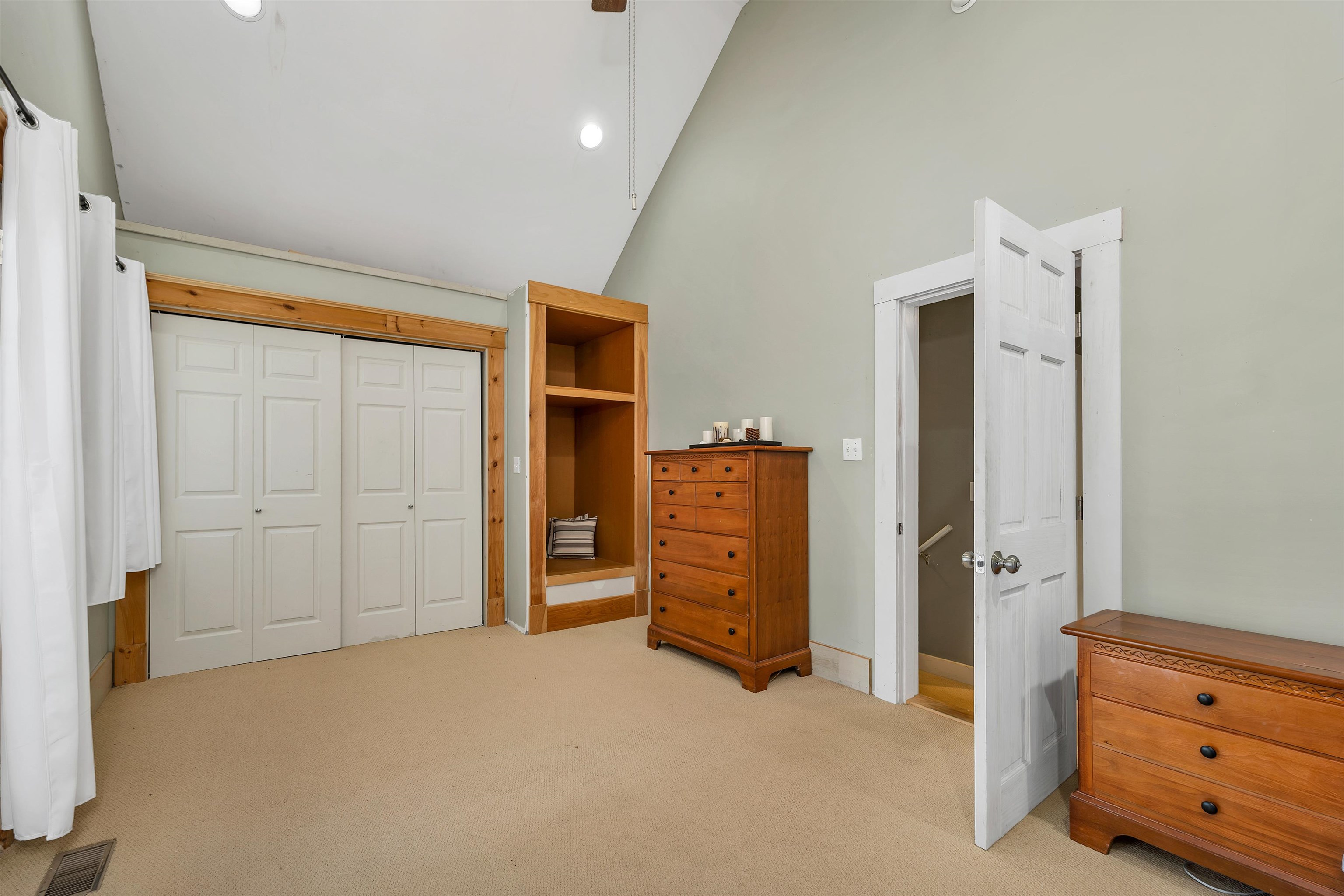 100 Clark Road Wolfeboro, NH 03894 - Photo 14 of 32 Gallery Image 14