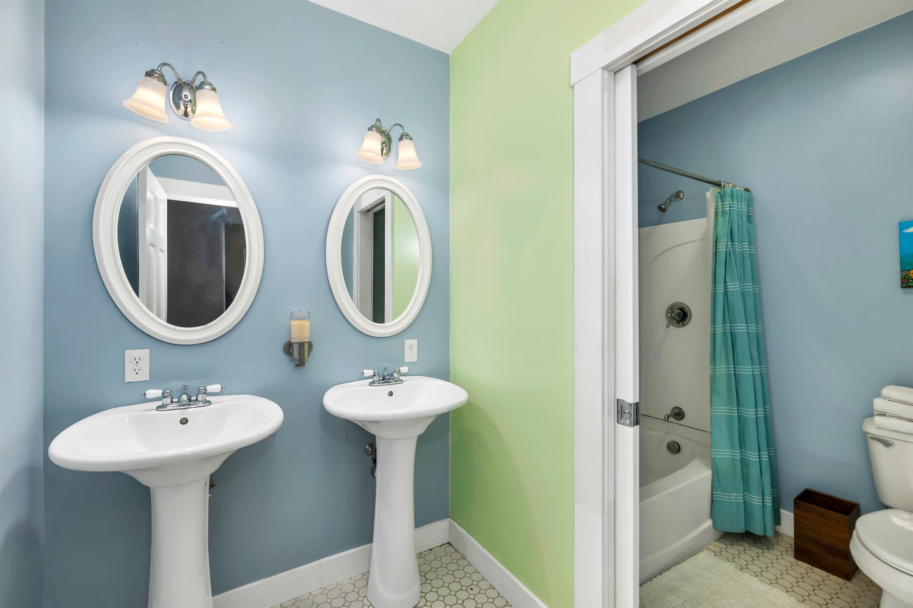 100 Clark Road Wolfeboro, NH 03894 - Photo 20 of 32 Gallery Image 20