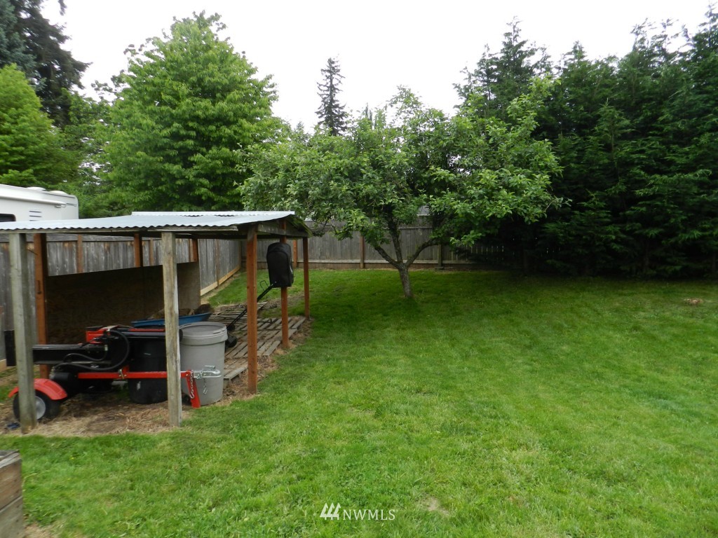 19209 29th Avenue Southeast Bothell, WA 98012 - Photo 16 of 17 Gallery Image 16