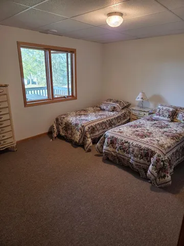 $995,000 | 39223 East Union Drive, Erskine, MN 56535