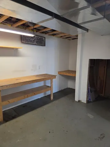 $995,000 | 39223 East Union Drive, Erskine, MN 56535