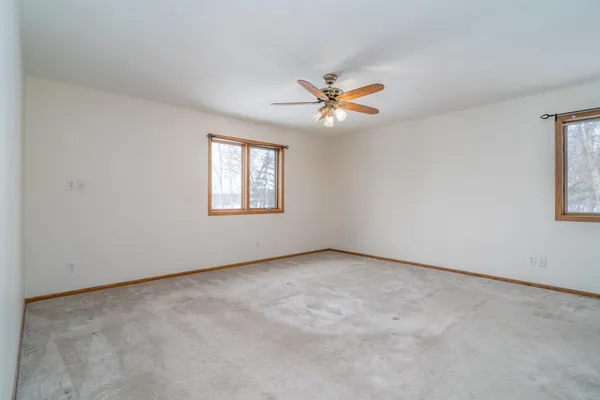 $995,000 | 39233 East Union Drive, Erskine, MN 56535