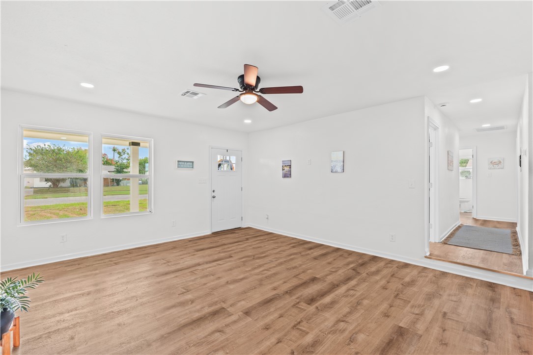 2575 San Angelo Avenue Ingleside, TX 78362 - Photo 27 of 38 a view of an empty room with a window