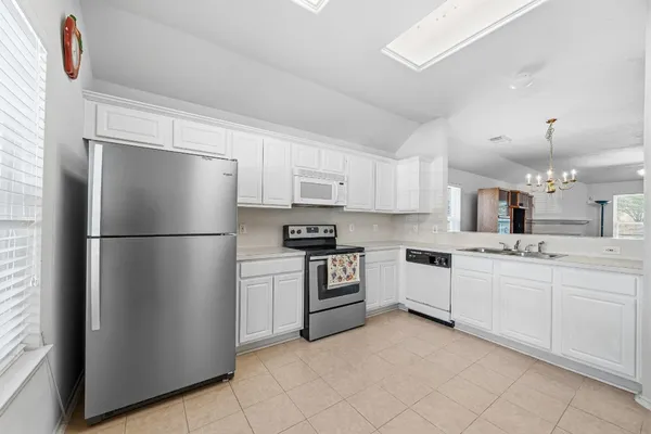 $275,000 | 7118 Meadow Hawk Court, Houston, TX 77041