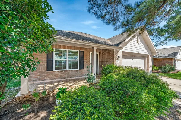 $275,000 | 7118 Meadow Hawk Court, Houston, TX 77041