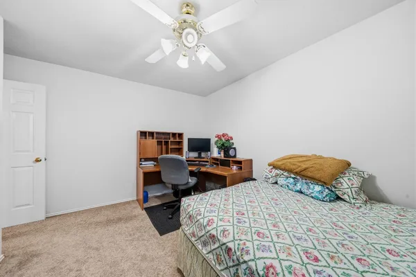 $275,000 | 7118 Meadow Hawk Court, Houston, TX 77041