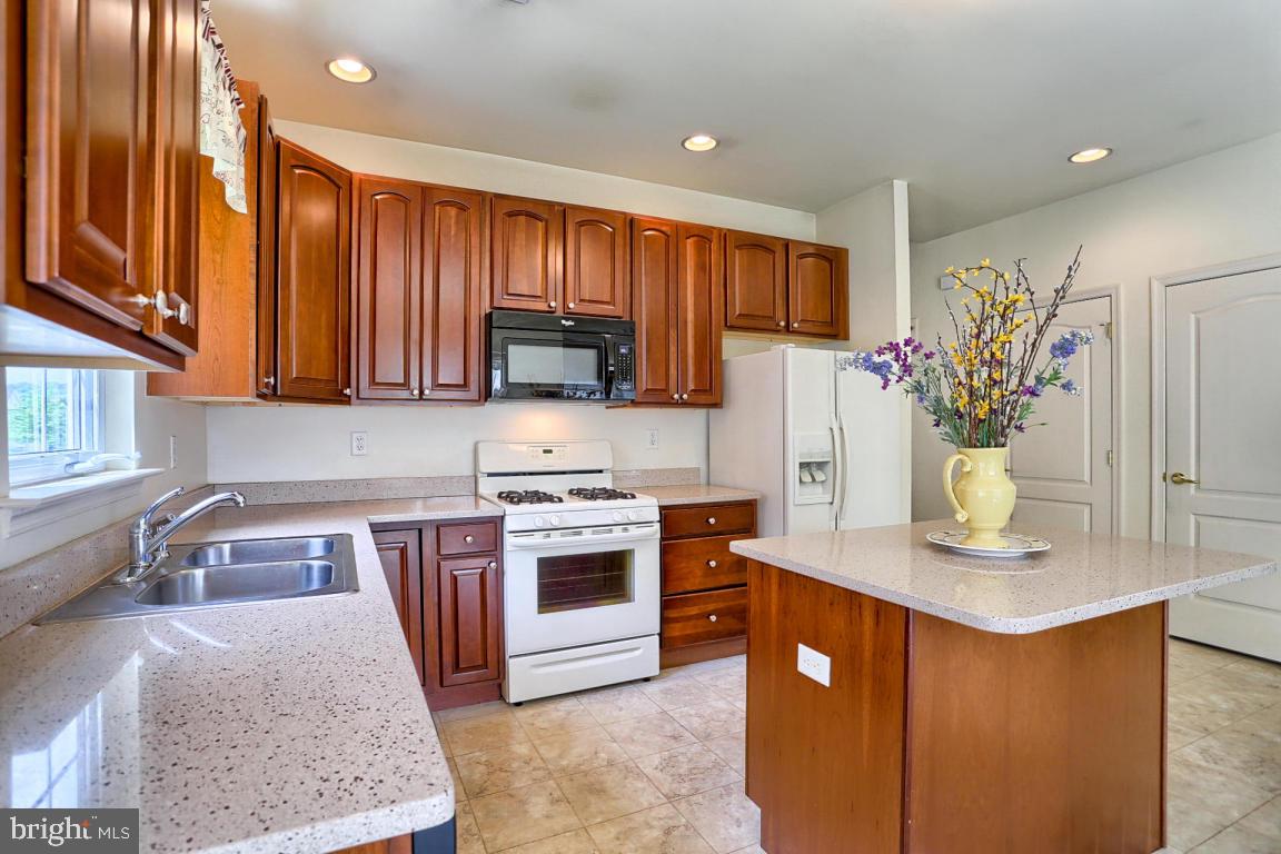 1825 Speedwell Road Lancaster, PA 17601 - Photo 17 of 42 Gallery Image 17