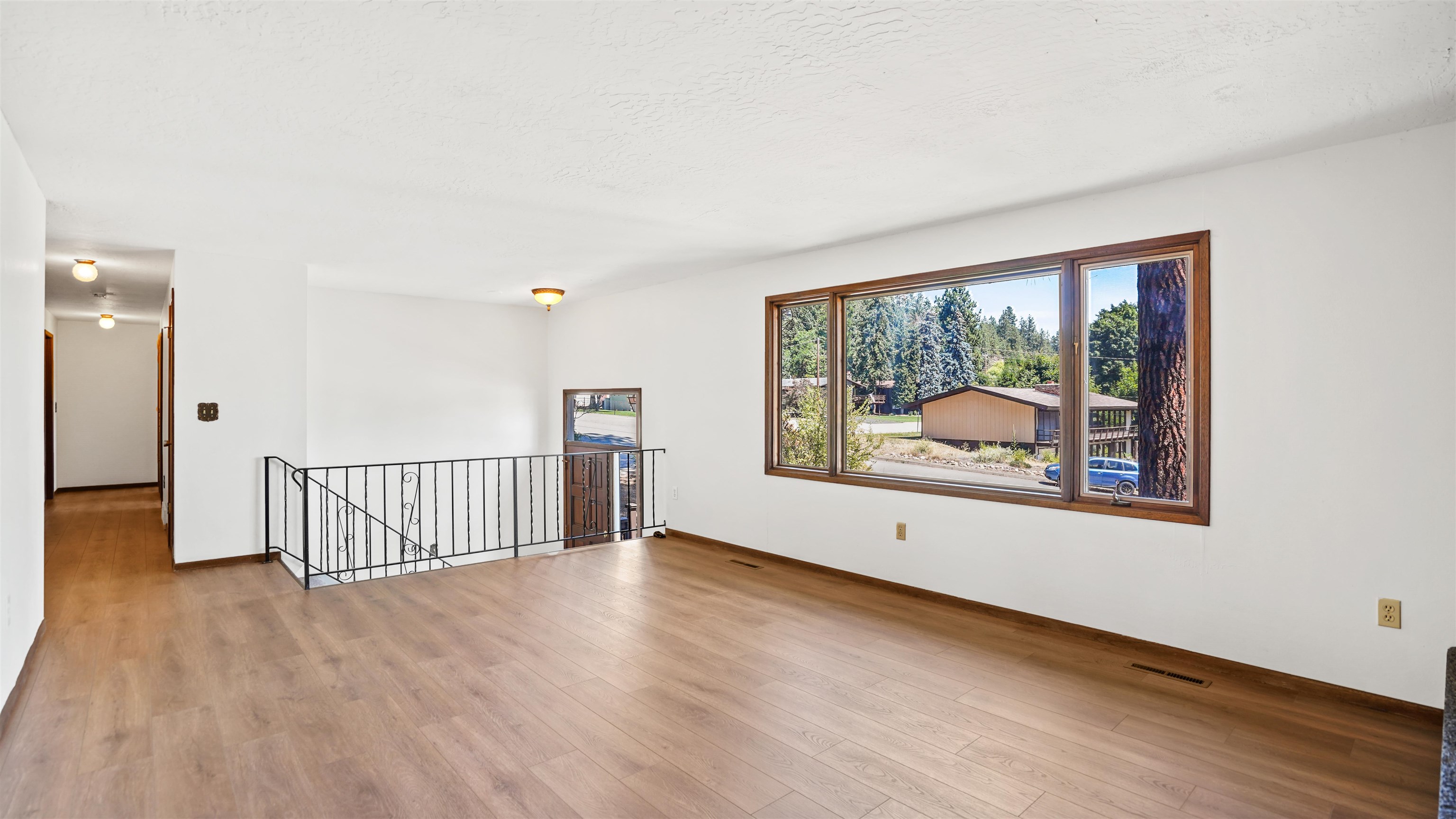 4515 North Elton Road Spokane, WA 99212 - Photo 2 of 31 Gallery Image 2